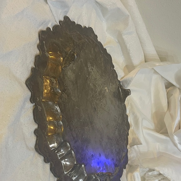 Elegant Silver Plated Serving Tray - Picture 4 of 5